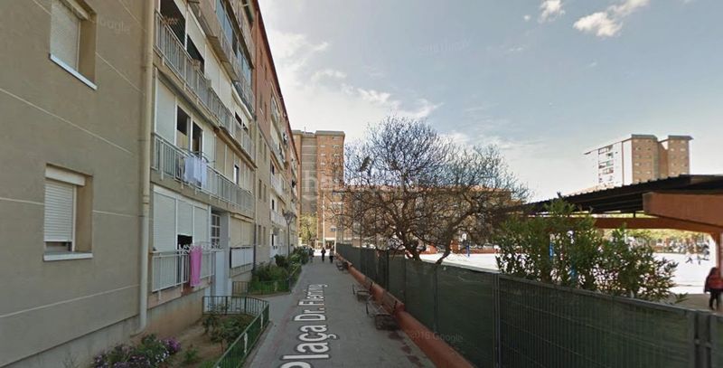 Foto 0bd91cbf-c1eb-45bc-a1d0-7ec9a690ead8. Pis a Martorell