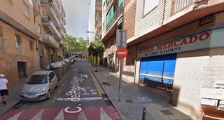 Flat  Pere galvany. Piso en  esplugues de llobregat