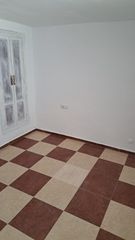 Reihenhaus  Calle antonio montes. Venta de vivienda adosada en alcalá de guadaira