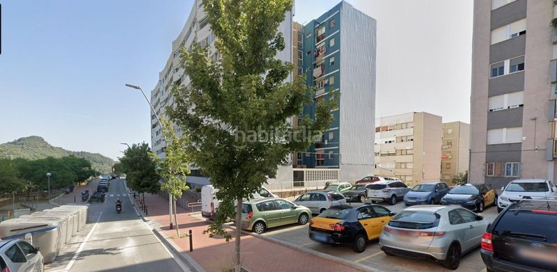 Foto a70de21d-16fe-4fd4-be2c-aa332528e90b. Pis a Ciutat Meridiana Barcelona