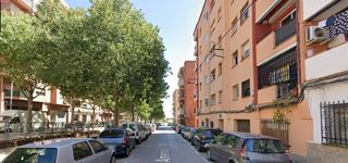Pis  Bombers madern i clariana. Piso en mataro