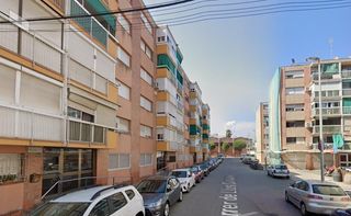 Flat  Lluis companys. Piso en santa perpetua de mogoda
