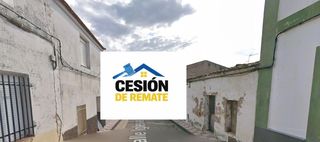 House in Villar de Rena. Venta en condiciones especiales  modalidad cesión de remate