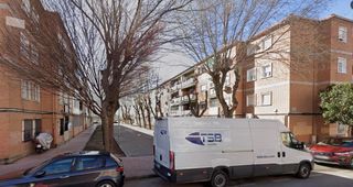 Etagenwohnung in Reyes Católicos. Venta en condiciones especialescesión  de crédito. activo sin po