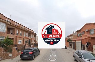 House in Pantoja. Venta en condiciones especialescesión  de crédito. activo sin po