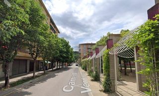 Etagenwohnung in Olot. Venta en condiciones especialescesión  de crédito. activo sin po
