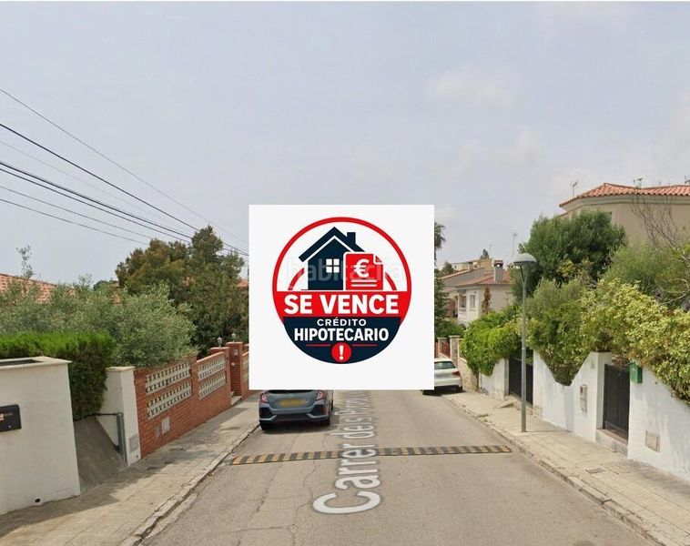 Foto aa303bcc-d441-4232-9469-4ac518e46512. Casa amb aparcament a Cunit residencial Cunit