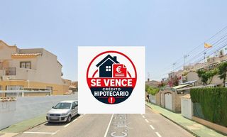 Flat in Los Balcones-Los Altos. Venta en condiciones especialescesión  de crédito. activo sin po