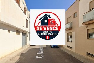 Pis a Real de Montroi. Venta en condiciones especialescesión  de crédito. activo sin po