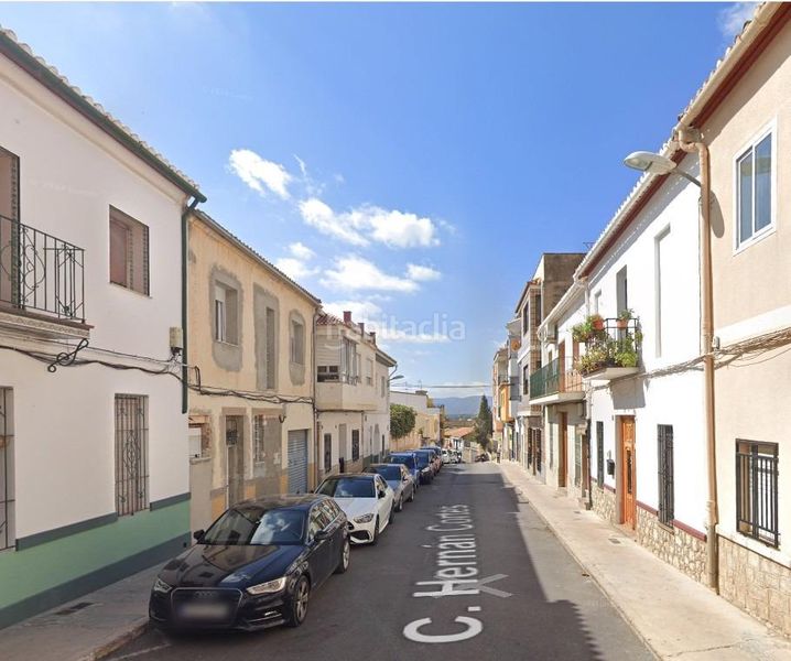 Foto e36b2c17-36d9-463b-ac8f-24d8c95e8e90. Casa a Buñol