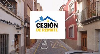 House in Yecla. Venta en condiciones especiales  modalidad cesión de remate