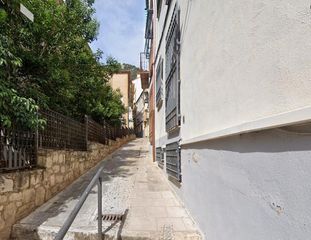 Casa  Campanas de santiago. Casa en jaen