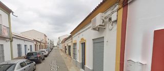 House  Magallanes. Casa en pilas