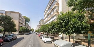 Pis  Ciudad de chiva. Piso en sevilla