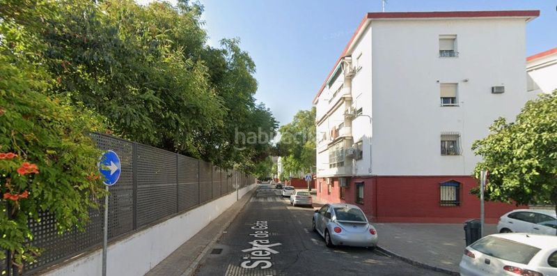 Foto 74f807fc-acda-4085-b686-d1b1bc31fac9. Pis a Tiro de Línea Sevilla