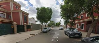 Casa  Burguillos. Casa en brenes