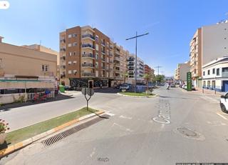 Piso  Calle isidoro cierva. Piso en aguilas