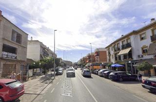 Local Comercial  Avenida santa ana. Local en palma del río