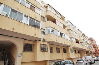 Piccolo appartamento  Calle sanchis guarner. Piso en venta zona pueblo guardamar del segura