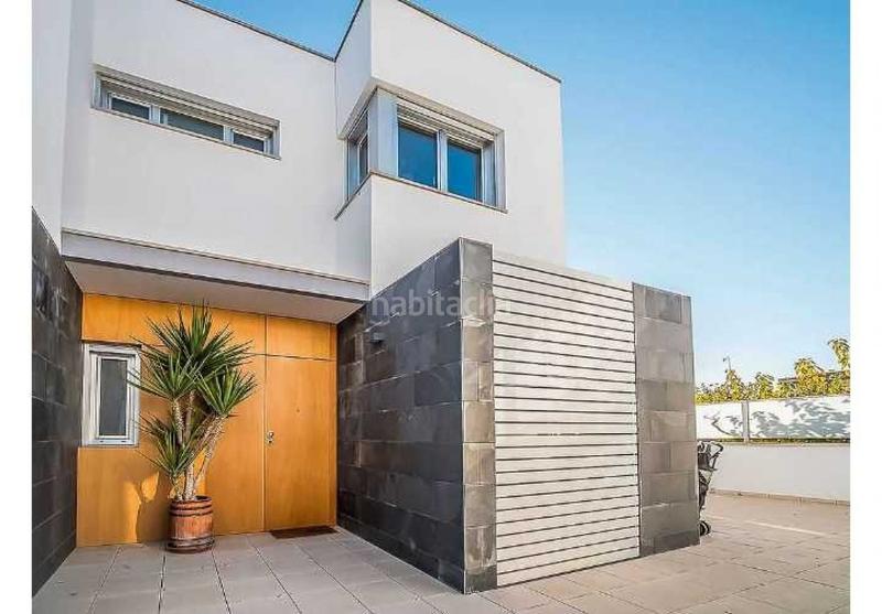 Foto 5108413c-46cc-4390-8e9e-a309546f710f. Reihenhaus mit heizung parking pool in Guardamar Playa Guardamar del Segura