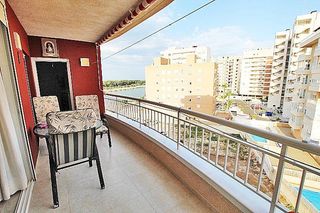 Apartament a Calle ingeniero juan garcia 66. Apartamento en venta puerto deportivo de guardamar