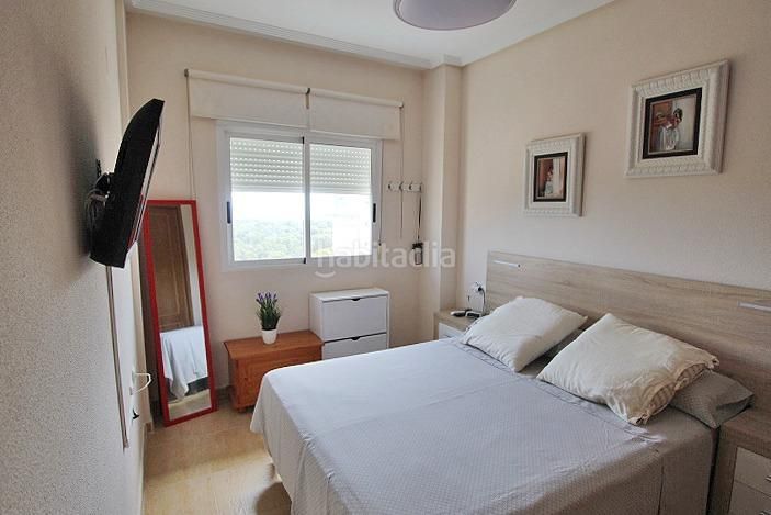 Foto 7fcb473e-1769-4f7d-a7ae-f98e8e354e4d. Apartment with parking pool in Puerto Deportivo Guardamar del Segura