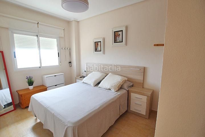 Foto f5fc54e0-630e-4760-b5f9-899c7716ab0f. Apartment with parking pool in Puerto Deportivo Guardamar del Segura