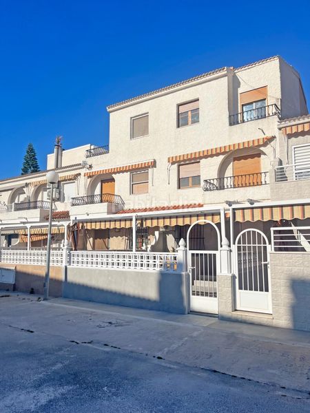 Foto 81dce08e-e3f8-4250-ad15-79fa0671e755. Casa amb calefacció aparcament a Playa Tamarit-Playa Lissa Santa Pola