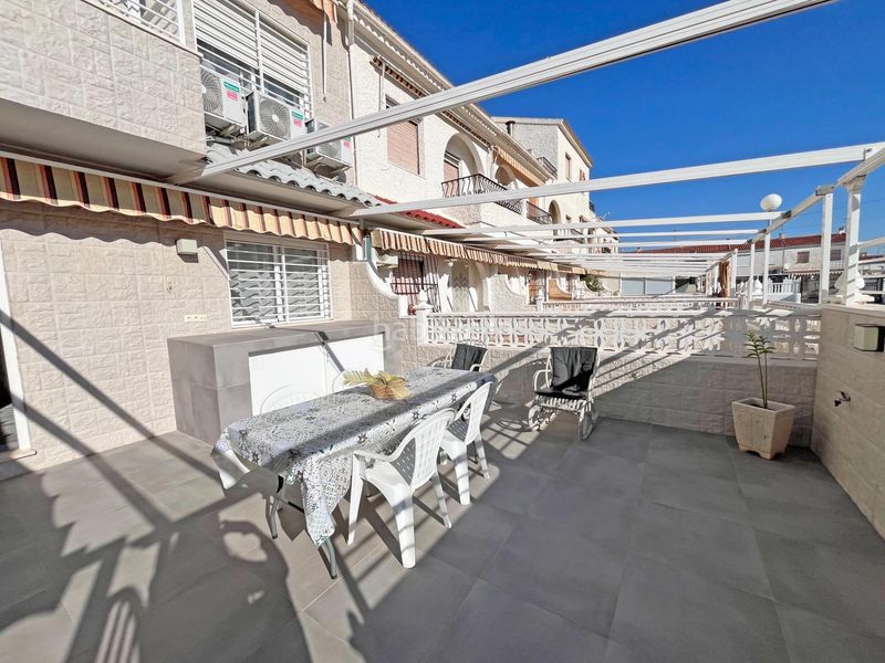 Foto a1f6fa76-063d-4a1b-9f0d-03b792c99d5d. Casa amb calefacció aparcament a Playa Tamarit-Playa Lissa Santa Pola