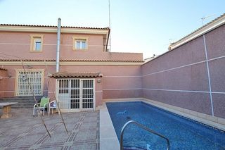 Chalet  Calle cooperativa. Chalet rustico con piscina privada en formentera del segura
