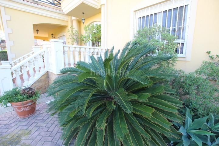 Foto dbc5f119-4f3f-44c5-8b88-c1e02e6ac4c9. Xalet amb calefacció aparcament a Ciutat Jardí - Torreta Verdí Elche / Elx