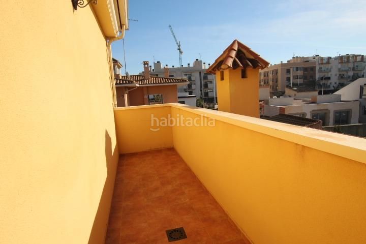 Foto e69c985c-1e2a-442e-b975-2673da000bdf. Xalet amb calefacció aparcament a Ciutat Jardí - Torreta Verdí Elche / Elx