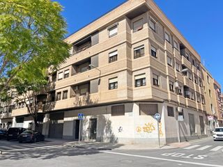 Local Comercial  Calle virgen del remedio. Oportunidad unica local amplio en esquina, ubicacion premium nov