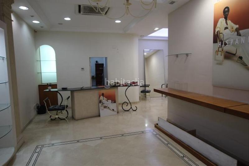 Foto e8ff09c2-98f5-422d-9348-b9ea280c212b. Alquiler local comercial en calle mayor 7 local comercial centro ciudad en Guardamar del Segura