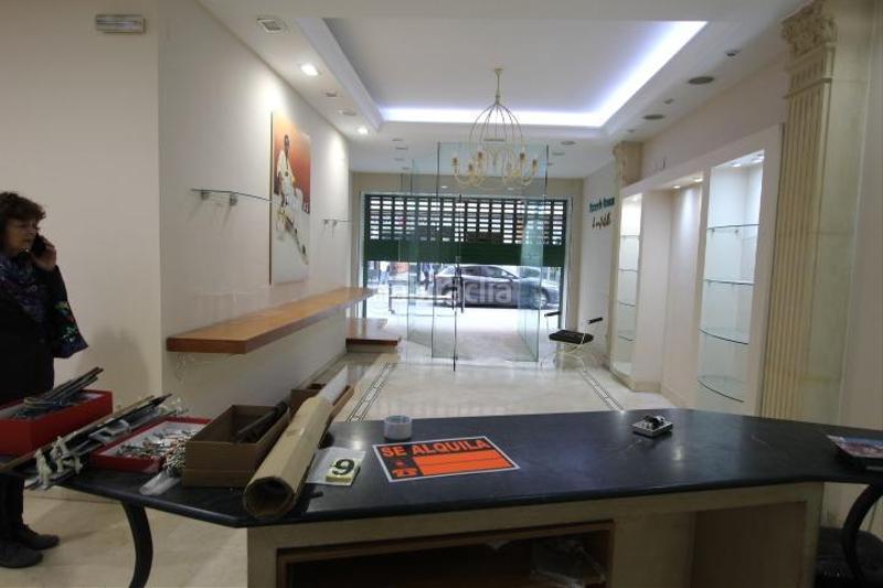 Foto 192739bc-b46b-47eb-b43a-97f7fe887efc. Location local commercial dans calle mayor 7 dans Pueblo Guardamar del Segura