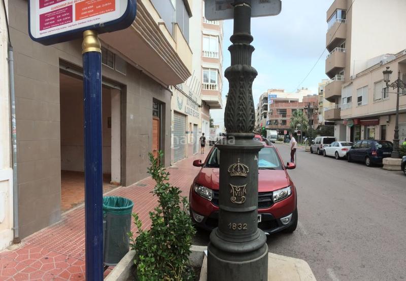 Foto 49dfc632-358d-423d-9b88-b63c2da4ffa1. Affitto locale commerciale in avenida pais valenciano 40 in Guardamar del Segura