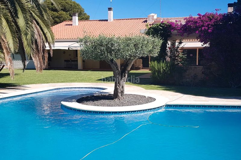 Foto db3dfaee-7fef-4d67-83bb-4c1efab0dd54. Xalet a passatge bergantí 27 a Calafat Ametlla de Mar (L´)