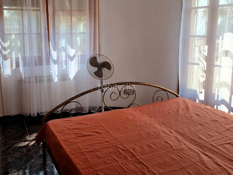 Foto dcb0f09c-c1c3-400f-b298-71becd97121e. Chalet villa, chalet más dos apartamentos, gran piscina y jardín, tres cales , ametlla de mar en Ametlla de Mar (L´)