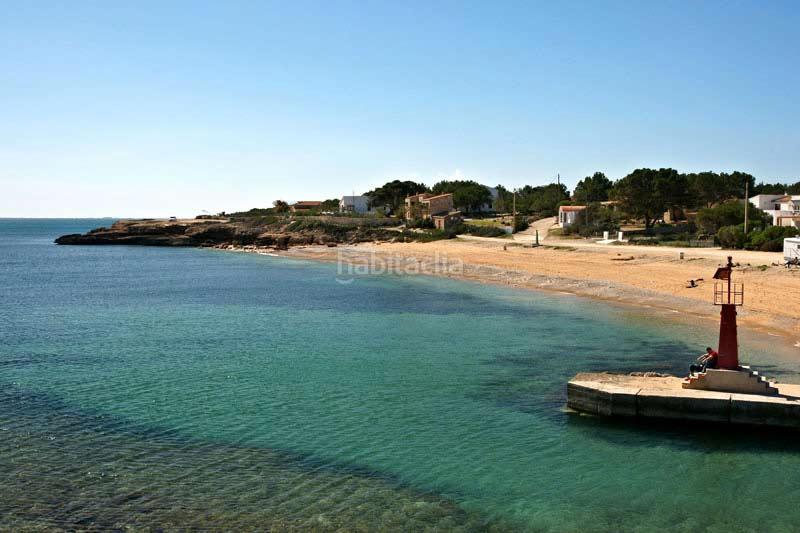 Foto e6d7d0d2-4930-4091-8b4a-30232d730cf0. Chalet villa, chalet más dos apartamentos, gran piscina y jardín, tres cales , ametlla de mar en Ametlla de Mar (L´)