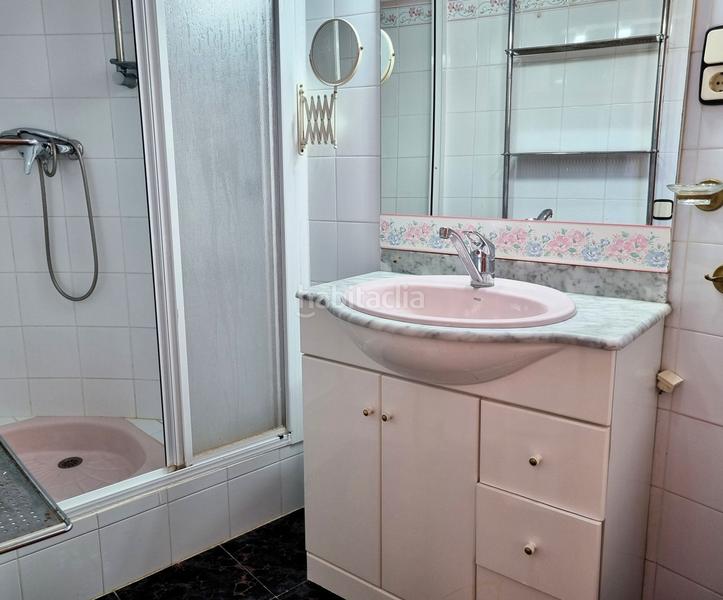 Foto ffe4c748-8365-48d6-b490-32122c64e982. Chalet villa, chalet más dos apartamentos, gran piscina y jardín, tres cales , ametlla de mar en Ametlla de Mar (L´)