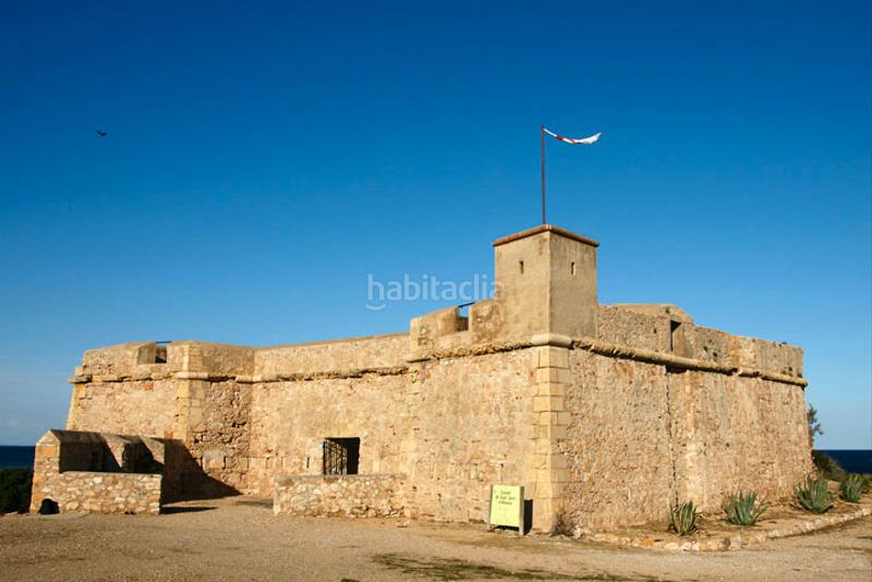 Foto f9225ccc-3ae2-400a-9cc2-eb57de20fce4. Casa a carrer andreu llambrich 33 a L´Ametlla de Mar Ametlla de Mar (L´)