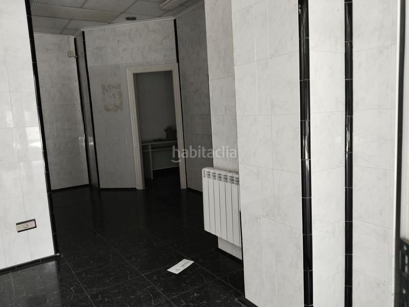 Foto 4e463e75-718a-4854-8e33-dca97c52d40c. Local comercial en zabalgane plaza 9 local en plaza zabalgane 9-galdakano en Galdakao