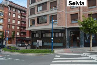 Local Comercial a Egetiaga-vribarri kalea 9. Local en esquina en egetiaga-uribarri 9-etxebarri