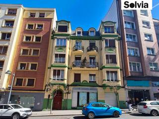 Local Comercial  Santutxu kalea. Lonja de 259 m2 para venta o alquiler
