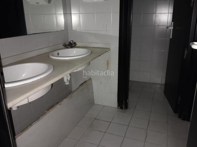 Foto 01b1729e-84f7-4270-a644-77f3cde9d268. Local commercial dans Santutxu-Basarrate Bilbao