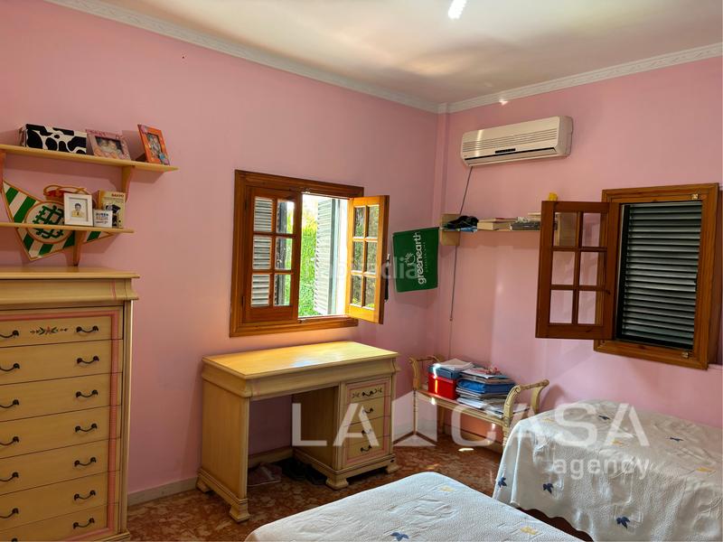 Foto 7e02a8bf-9d4e-4c2b-bffe-aa3d1a64f588. Chalet en cerros de Montequinto Montequinto