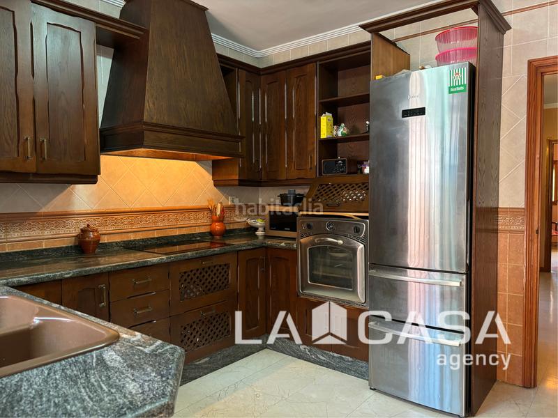 Foto cd457a09-7025-46b4-abf2-e22d19279b00. Chalet en cerros de Montequinto Montequinto