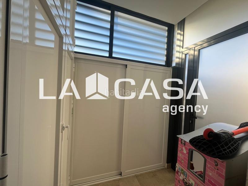 Foto c4ed4a3d-599d-4793-a768-91301c0f75fb. Casa adosada en Entrenúcleos Dos Hermanas