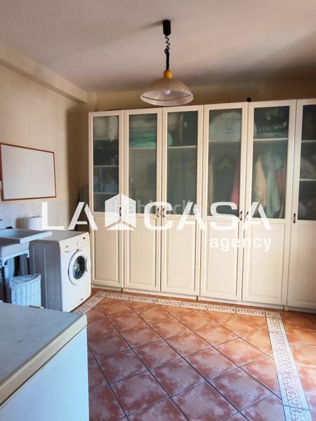 Foto b26624df-e585-4526-8428-ce251e8bb2ea. Casa aparellada amb piscina a Condequinto Montequinto