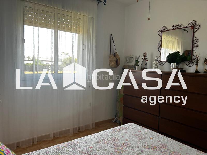 Foto c2eeb0e0-7754-4659-953b-e9a5f49fc999. Chalet avec piscine dans Oromana Alcalá de Guadaira